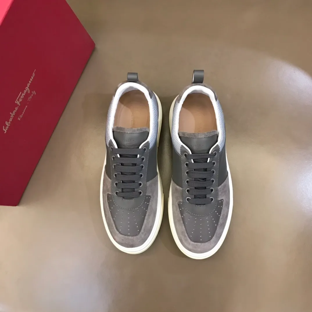 p420 "Salvatore Ferraga**" men's low-cut fashion sneakers. This casual shoe has a novel structure and is made of soft calfskin. The contrasting color elements on the upper highlight the bold and avant-garde atmosphere. The first-layer cowhide lining is high-end and comfortable. Energetic and fresh, these shoes can be worn with casual looks or add a touch of street style to elegant trousers.  Size: 38-44